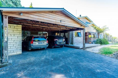Photo of property in 28a Old Waipu Road, Mangawhai, 0505