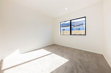 Photo of property in 15 Tuuhura Road, Pukekohe, 2120