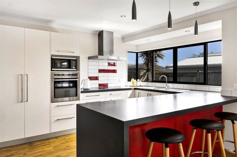 Photo of property in 4 Corokia Street, Bell Block, New Plymouth, 4312