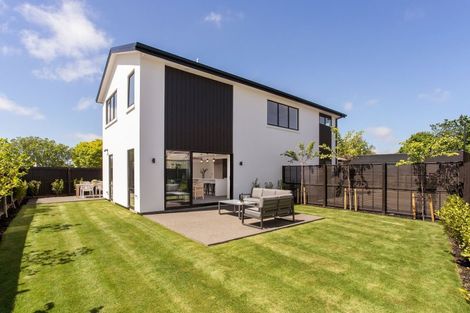 Photo of property in 92b Memorial Avenue, Ilam, Christchurch, 8053