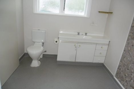 Photo of property in 1028 Hood Street, Mayfair, Hastings, 4122