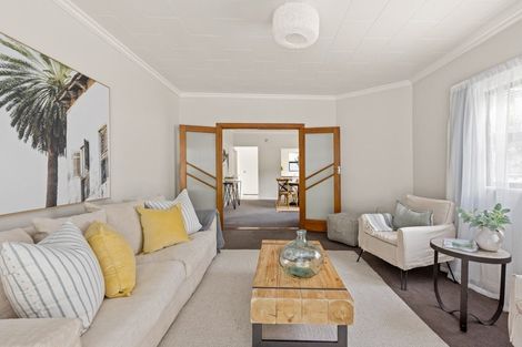 Photo of property in 153 Milton Road, Bluff Hill, Napier, 4110