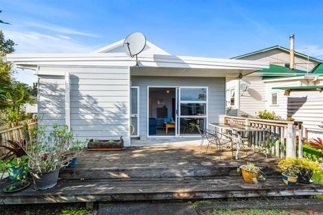 Photo of property in 94 Church Street, Onerahi, Whangarei, 0110