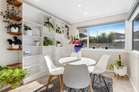 Photo of property in 70 Baynes Street, Burwood, Christchurch, 8083