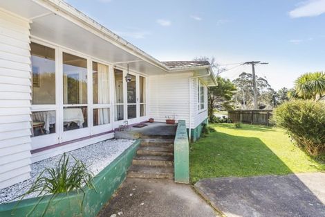 Photo of property in 15 Main Road, Tawa, Wellington, 5028