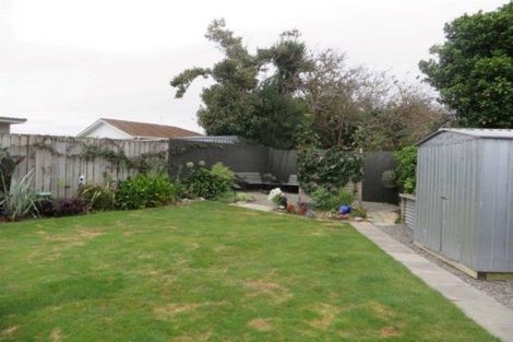 Photo of property in 55 Karaka Crescent, Levin, 5510