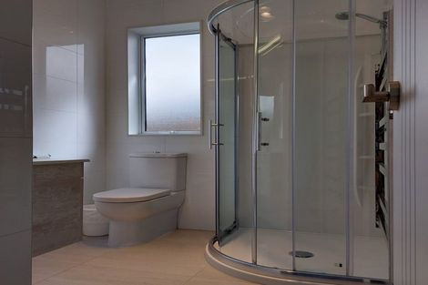 Photo of property in 128 Ormonde Drive, Silverdale, 0932