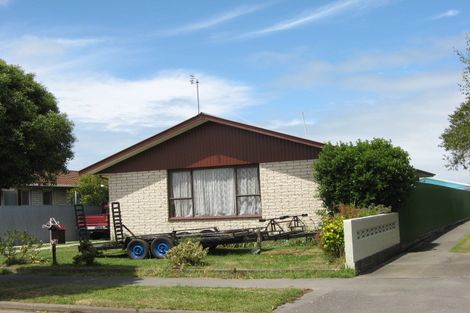 Photo of property in 24 Staffa Street, Woolston, Christchurch, 8062