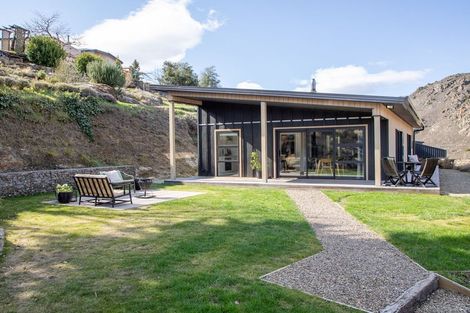 Photo of property in 32 Rivers Street, Alexandra, 9320