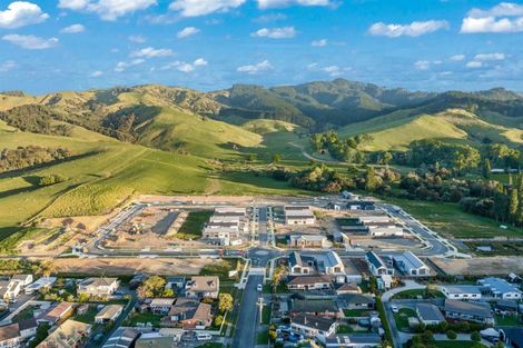 Photo of property in 64 Mataikokako Loop, Kawakawa Bay, 2585