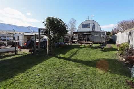 Photo of property in 6 Rinaha Place, Koutu, Rotorua, 3010