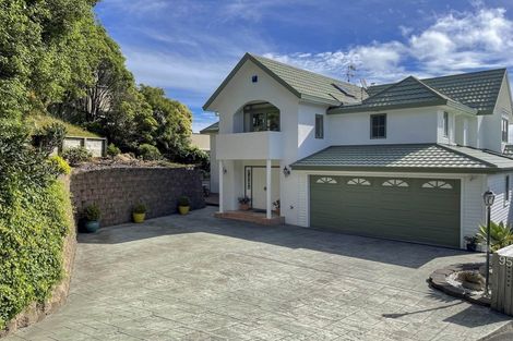 Photo of property in 95 Viewmont Drive, Harbour View, Lower Hutt, 5010