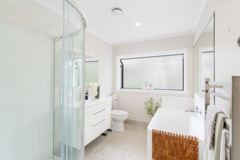 Photo of property in 169 Plateau Road, Te Marua, Upper Hutt, 5018