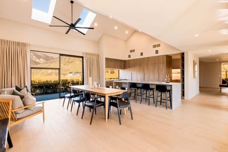 Photo of property in Kawarau Heights, 71 Kawarau Heights Boulevard, Lake Hayes, Queenstown, 9304