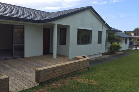 Photo of property in 24 Pukatea Avenue, Albany, Auckland, 0632