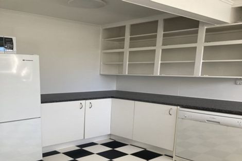 Photo of property in 7a Hawker Street, Mount Victoria, Wellington, 6011