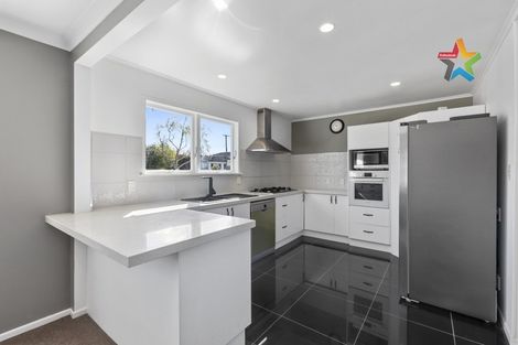 Photo of property in 35 Garden Road, Avalon, Lower Hutt, 5011