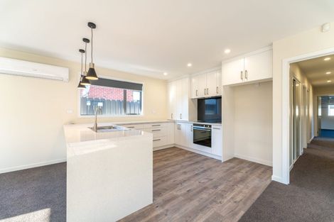 Photo of property in 20c Beach Road, Castor Bay, Auckland, 0620