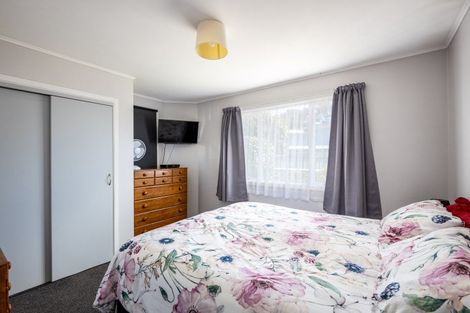 Photo of property in 18 Raniera Street, Glen Avon, New Plymouth, 4312