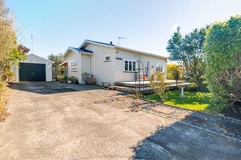 Photo of property in 39 Mcgreevy Street, Waipawa, 4210