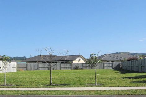 Photo of property in 26 Oriental Parade, Papamoa Beach, Papamoa, 3118