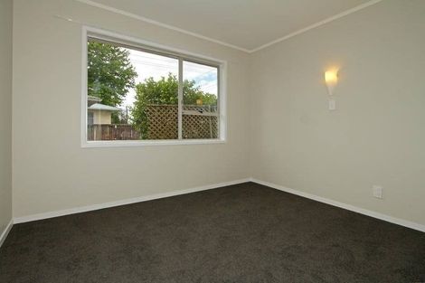 Photo of property in 1/4046 Great North Road, Glen Eden, Auckland, 0602