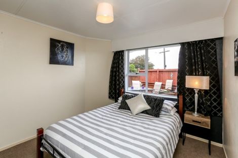 Photo of property in 181 Seaview Road, Westown, New Plymouth, 4310