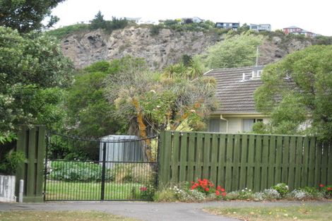 Photo of property in 103 Beachville Road, Redcliffs, Christchurch, 8081