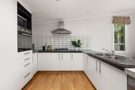 Photo of property in 40 Karamu Street, Ngaio, Wellington, 6035