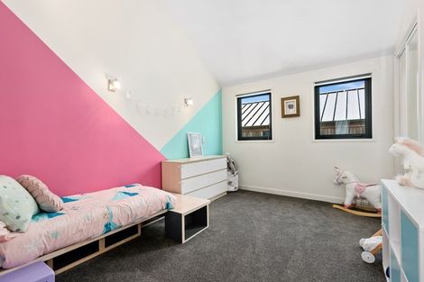 Photo of property in 33 Double Cone Road, Jacks Point, Queenstown, 9371