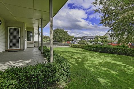 Photo of property in 104 Duchess Crescent, Mayfair, Hastings, 4122