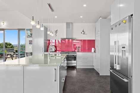 Photo of property in 288 Rimmer Road, Helensville, 0875