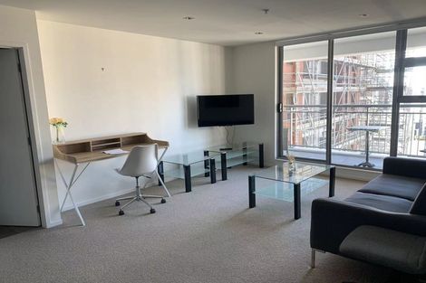Photo of property in The Statesman Apartments, 1006/1 Parliament Street, Auckland Central, Auckland, 1010
