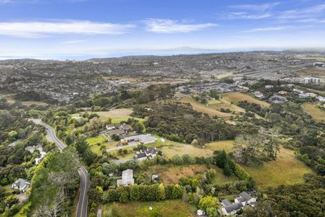 Photo of property in 195 Lonely Track Road, Albany Heights, Auckland, 0632