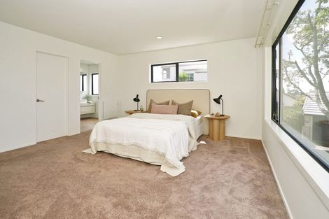 Photo of property in 94 Beerescourt Road, Beerescourt, Hamilton, 3200