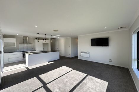 Photo of property in 23 Helenvale Crescent, Pokeno, 2402