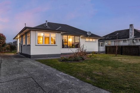 Photo of property in 24 Gardener Street, Levin, 5510