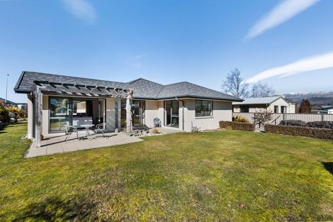 Photo of property in 42 Whitby Street, Clyde, 9330