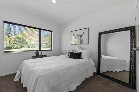 Photo of property in 8 Millbrook Drive, Waiuku, 2683