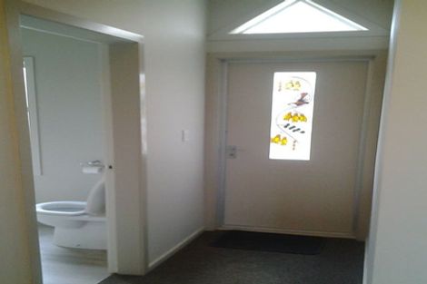 Photo of property in 121 Renown Road, Raumati South, Paraparaumu, 5032