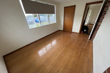 Photo of property in 8 Jolson Road, Mount Wellington, Auckland, 1062