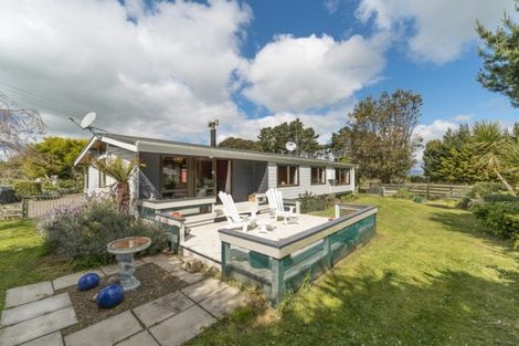 Photo of property in 118 Green Road, Awahuri, Palmerston North, 4476