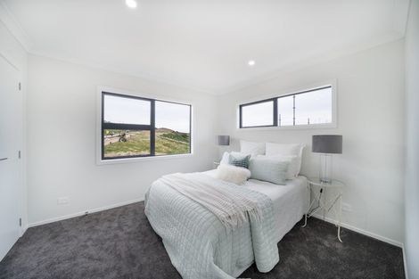 Photo of property in 142 Jamaica Drive, Grenada North, Wellington, 5028