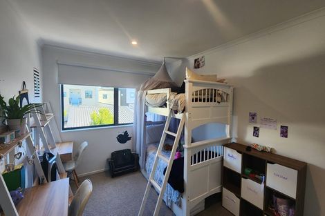 Photo of property in 5 Kanuka Road, Hobsonville, Auckland, 0616