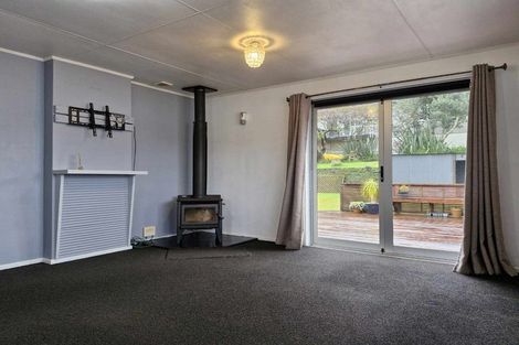 Photo of property in 7 Oawai Place, Marfell, New Plymouth, 4310