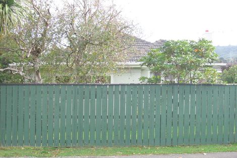 Photo of property in 4 Okura Grove, Boulcott, Lower Hutt, 5010