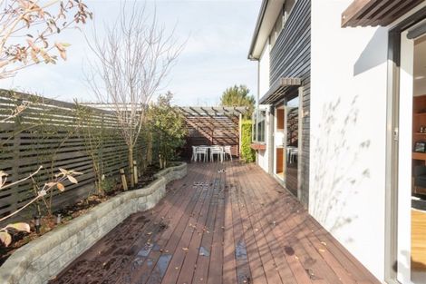 Photo of property in 6a Sawyers Arms Road, Northcote, Christchurch, 8052