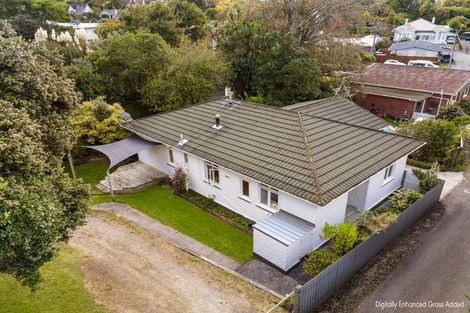 Photo of property in 55 Great North Road, Saint Johns Hill, Whanganui, 4501