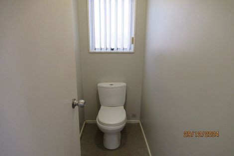 Photo of property in 10 Aldern Road, Massey, Auckland, 0614