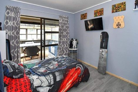 Photo of property in 121a Clevedon Road, Papakura, 2110